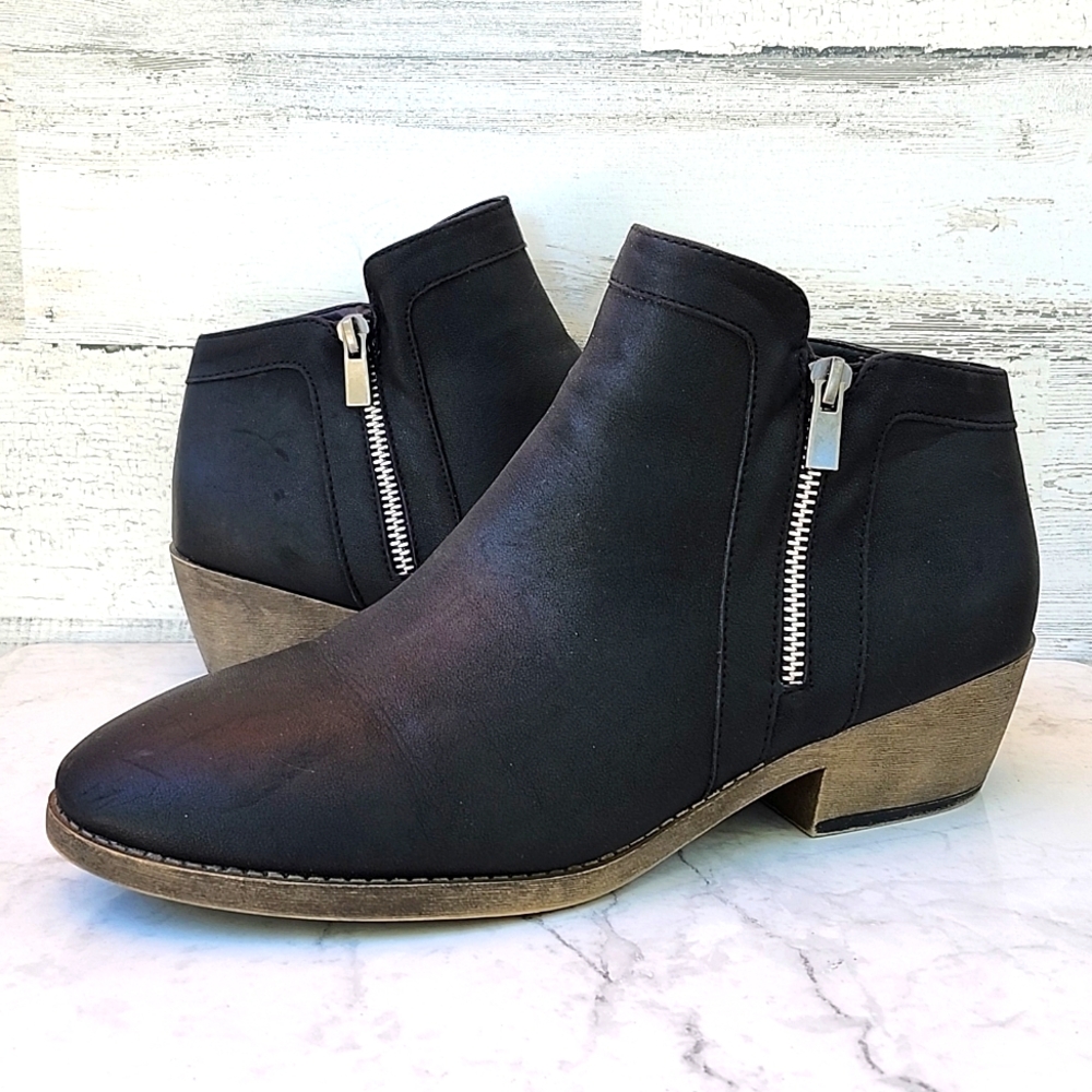 MAURICES BLACK ANKLE BOOTS